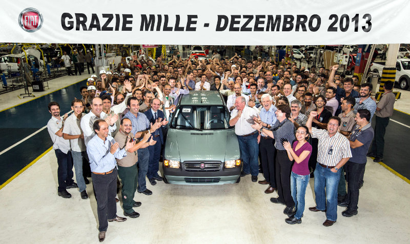 Fiat-Uno-Mille-2013-Grazie-ultimo-Brasil