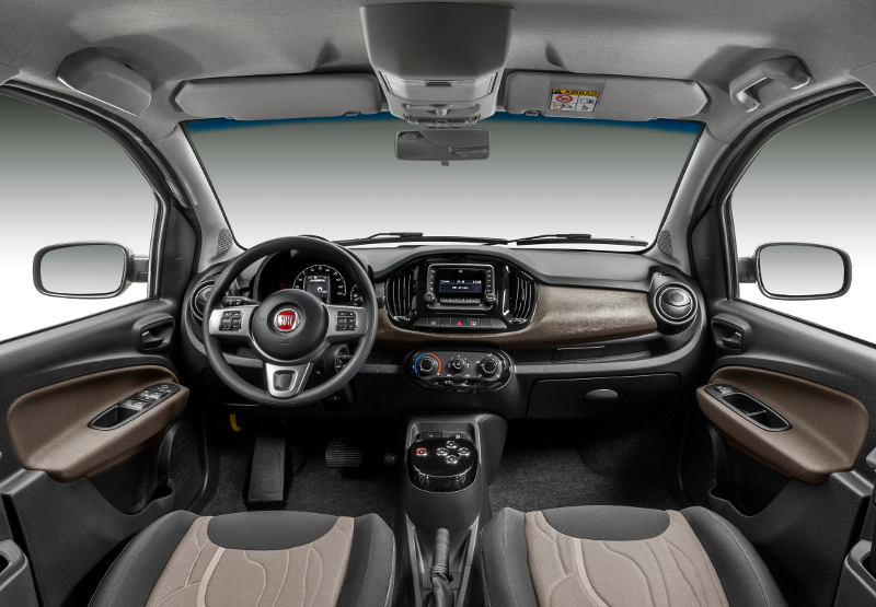 Novo-Fiat-Uno-Way-2015-Brasil-interior-painel
