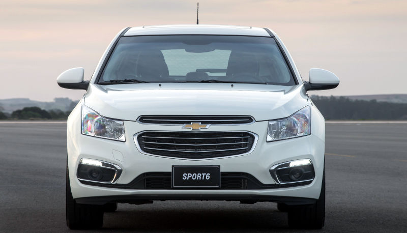 Chevrolet-Cruze-Sport6-LT-LTZ-2015-visual