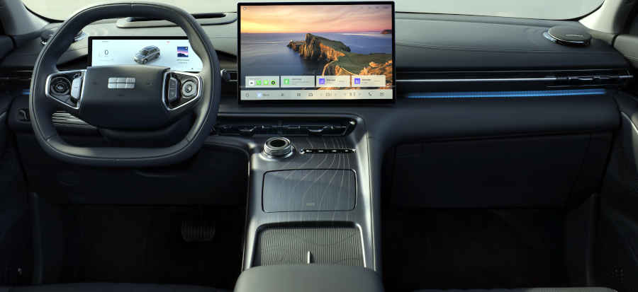 Geely/Divulgação Foto do painel do Geely EX5