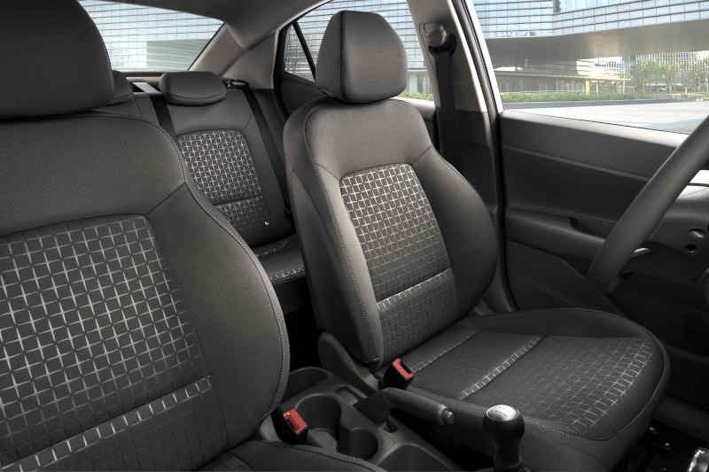 Hyundai/Divulgação Foto dos bancos dianteiros do Hyundai HB20S Comfort Plus