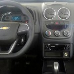 Chevrolet-Agile-Brasil-Argentina-2014-interior-painel