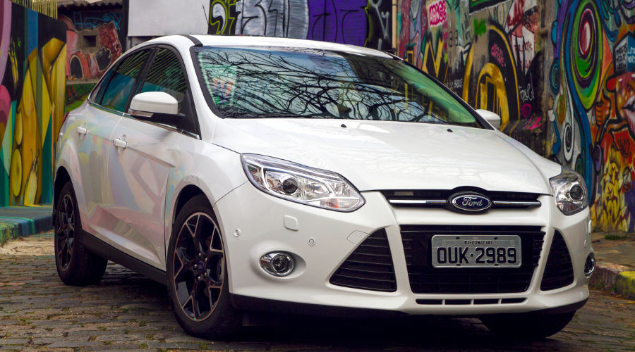 Ford-Focus-III-Brasil-2014-novo-Sedan-Titanium-Powershift-visual