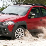 Fiat-Strada-Adventure-2014-picape-flex-Cabine-Dupla-3-portas-capa