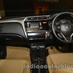 All-New-Honda-City-in-India-dashboard