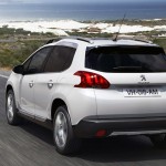 Peugeot-2008-2014-visual-movimento-traseira
