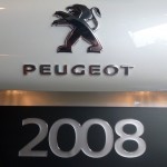 Peugeot-2008-crossover-suv-visual-traseiro-detalhe