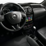 Renault-Duster-Oroch-2016-picape-painel