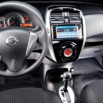 Nissan-March-automatico-CVT-2017-cambio-painel