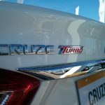 Chevrolet-Cruze-2017-LT-LTZ-detalhe-traseira-turbo