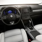 Foto do painel novo SUV da Renault: Koleos