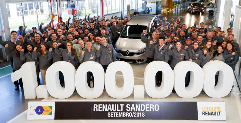 Renault Sandero Brasil atinge 1 milhão de carros no Brasil