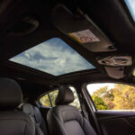 Foto do teto solar do Fiat Fastback Impetus 2026