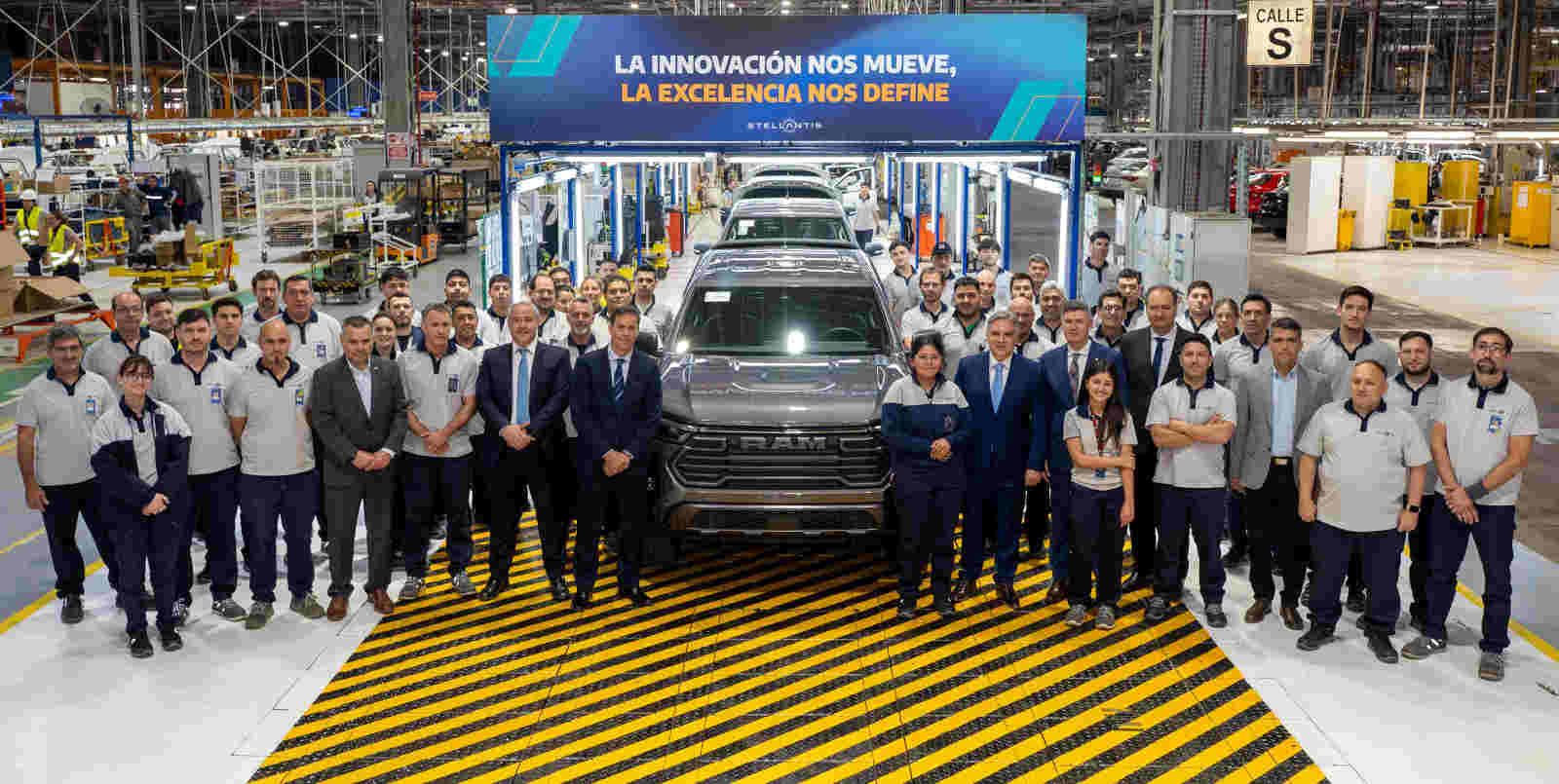 Foto de capa da picape Ram Dakota fabricada na Argentina